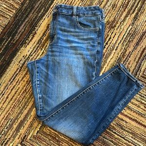 AE Next Level Stretch Curvy Jegging